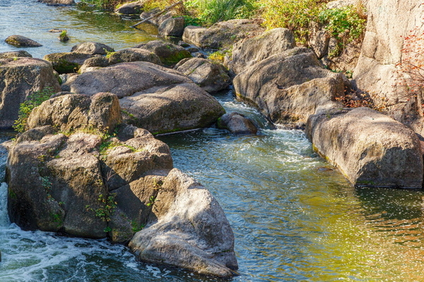Flusslauf (mit einem Wasser-Entnahmerecht)
